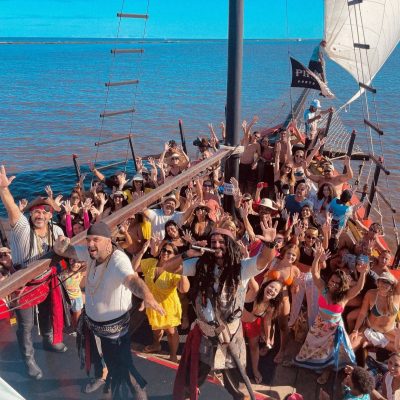 passeio barco pirata porto seguro bahia 6